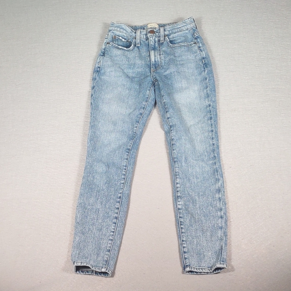 Alice + Olivia Pale Blue Skinny Jeans